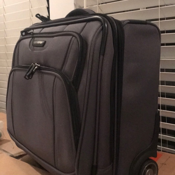 Computer Rolling bag by Samsonite - Picture 1 of 5